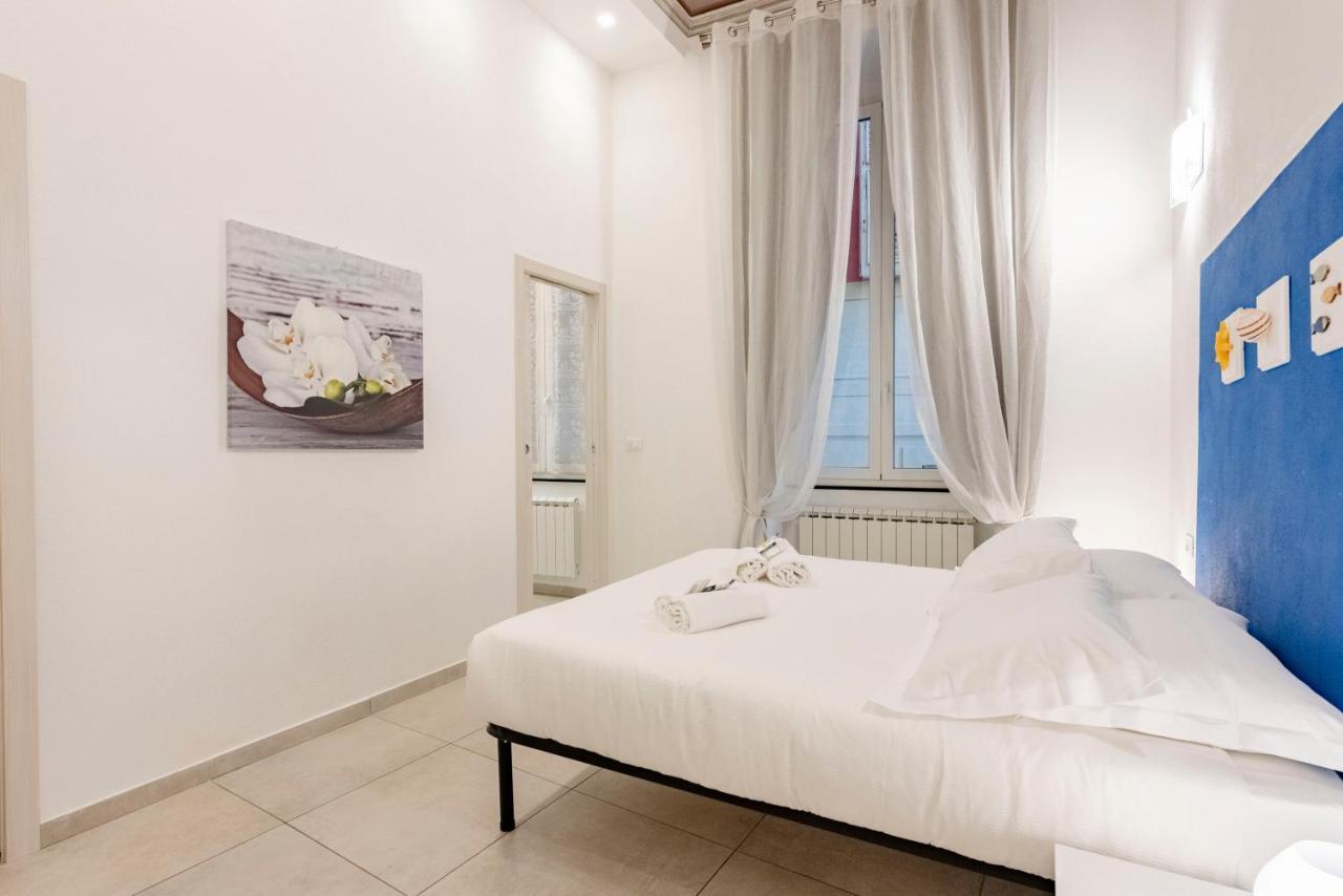 ראפאלו Alla Casa Rosa Al Mare, Central Seafront Stay With Free Private Garage, Air Conditionig, Wi-Fi, Ideal Choice For A Relaxing And Exciting Coastal Escape מראה חיצוני תמונה
